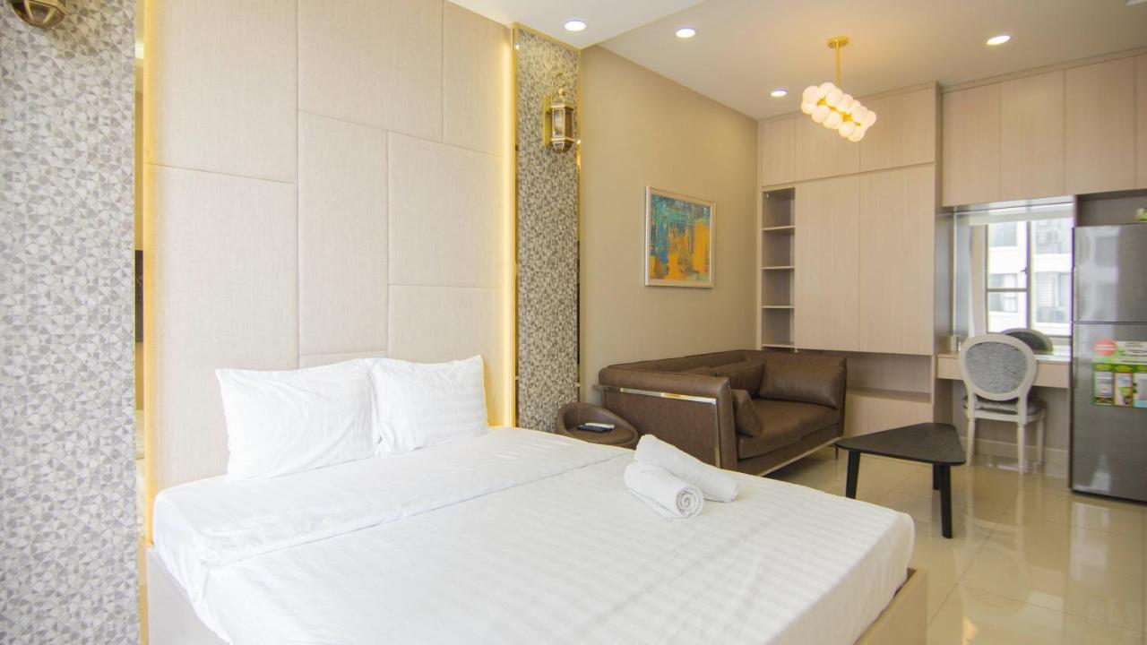 Căn hộ Sai Gon Party Studio-free Pool And Gym At Center *