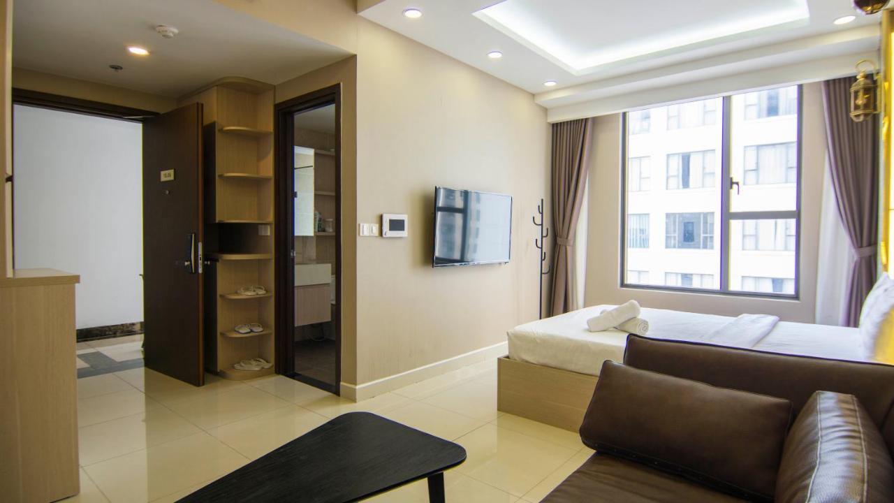Sai Gon Party Studio-free Pool And Gym At Center * TP. Hồ Chí Minh